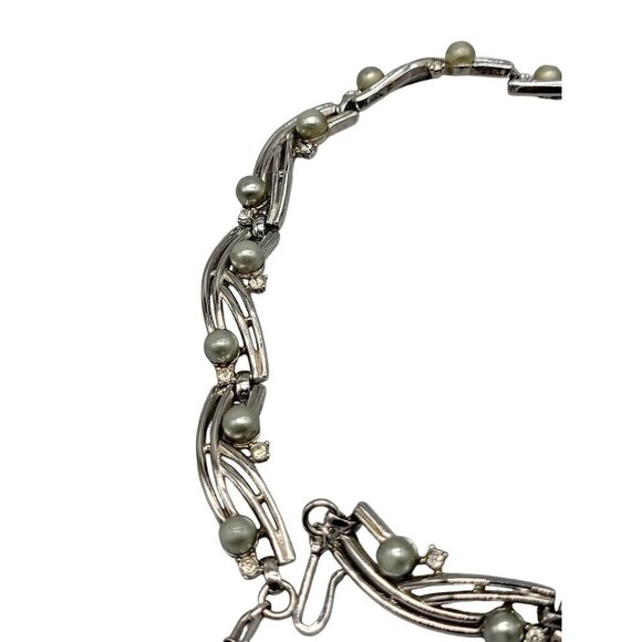 Trifari Rare Choker Necklace 16" Silver Tone Faux Gray Pearls Rhinestones - Picture 13 of 16